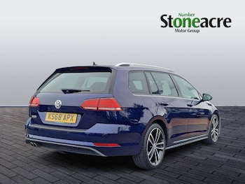 Used Volkswagen Golf 2018 for sale - 76059647: Photo 2