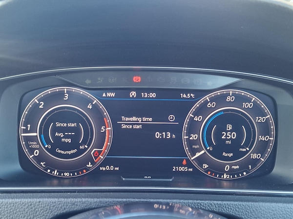 Used Volkswagen Golf 2018 for sale - 76059647: Photo 9