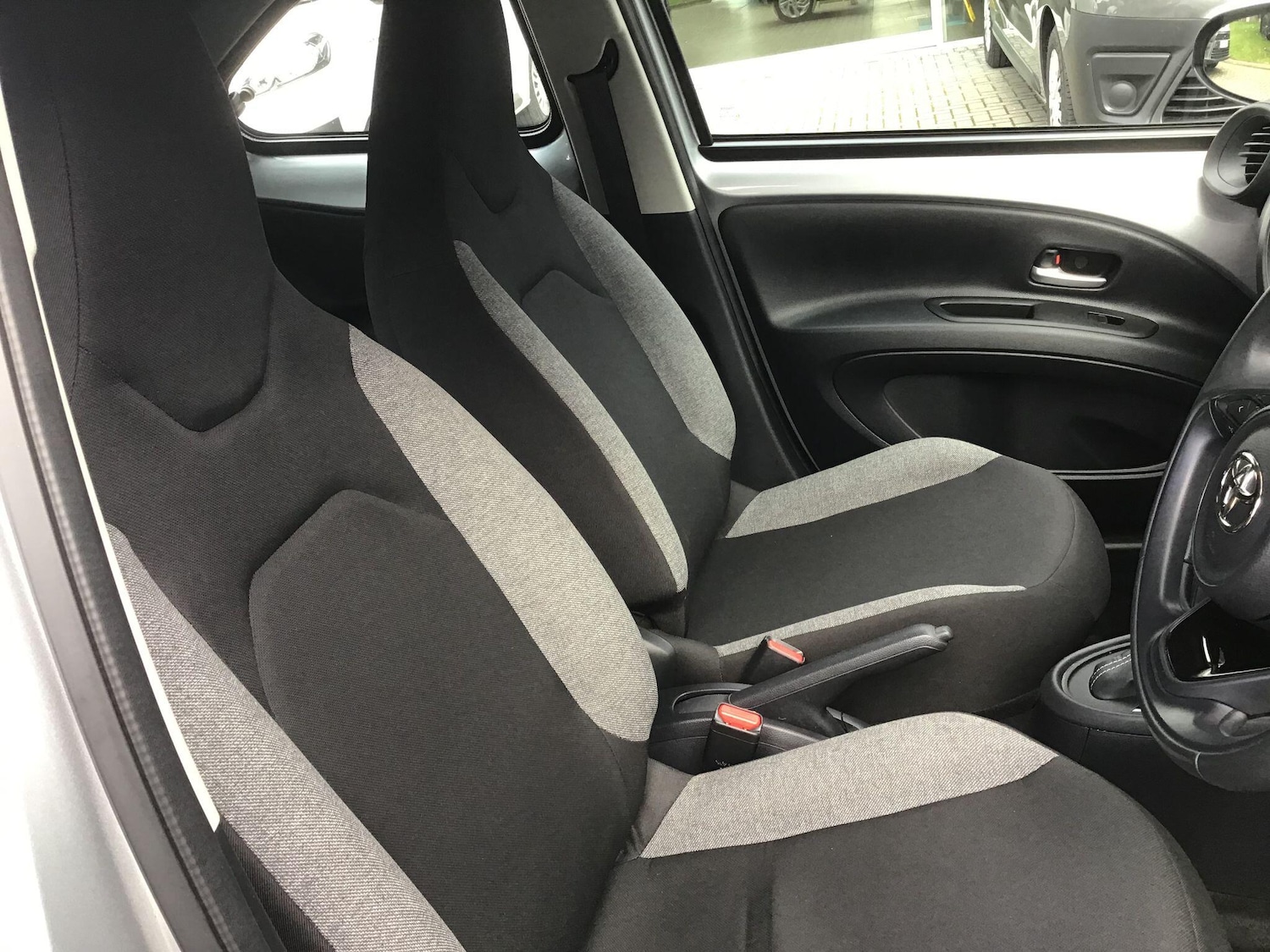 Used Toyota Aygo X for sale - 77978523: Photo 12