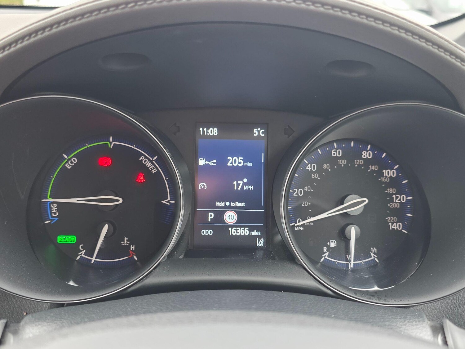 Used Toyota C-HR 2023 for sale - 77537930: Photo 11