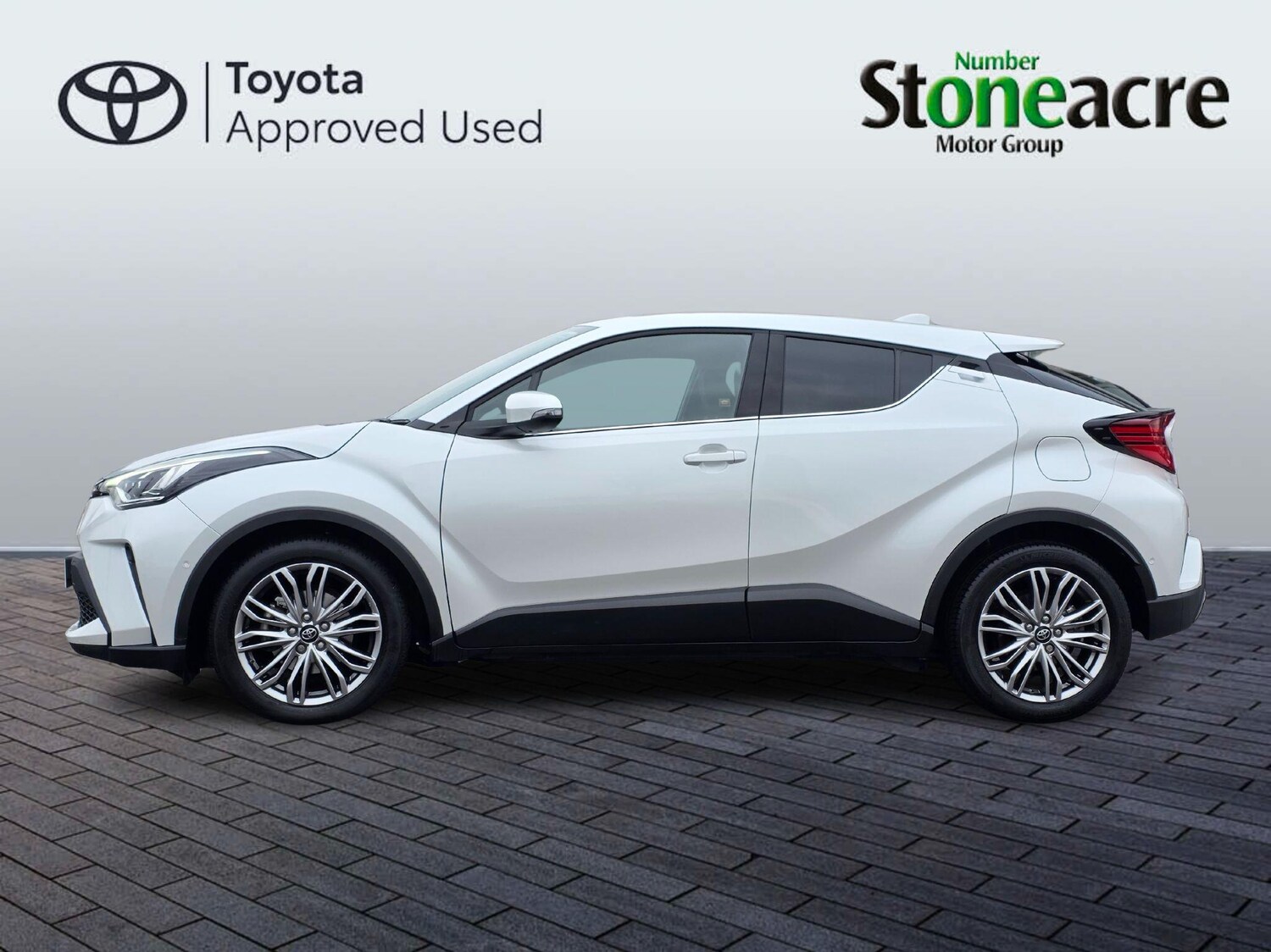 Used Toyota C-HR 2023 for sale - 77537930: Photo 19