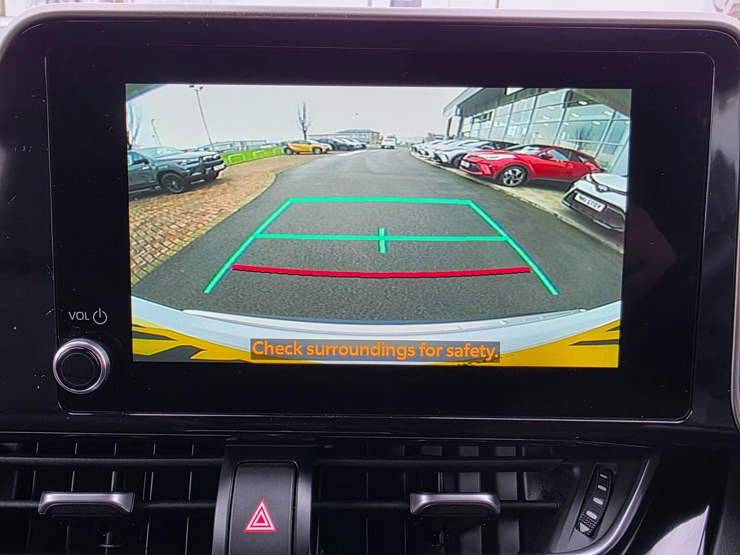 Used Toyota C-HR 2023 for sale - 77537930: Photo 22