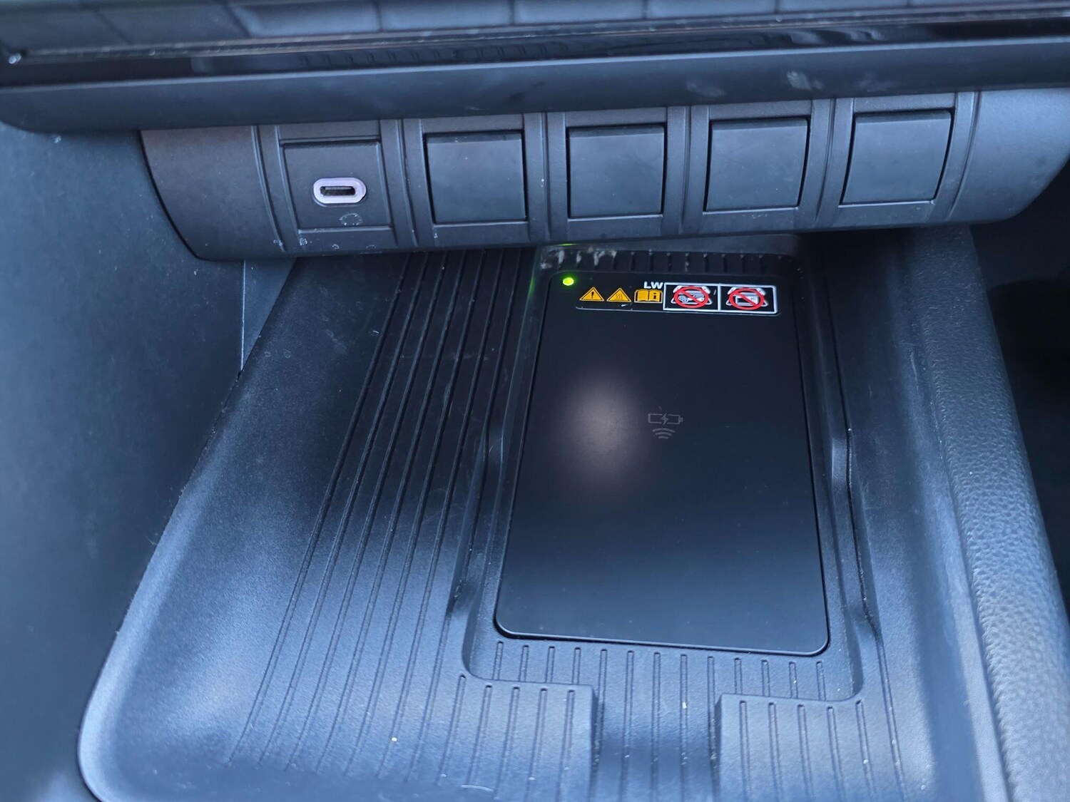 Used Toyota C-HR 2025 for sale - 77612599: Photo 23