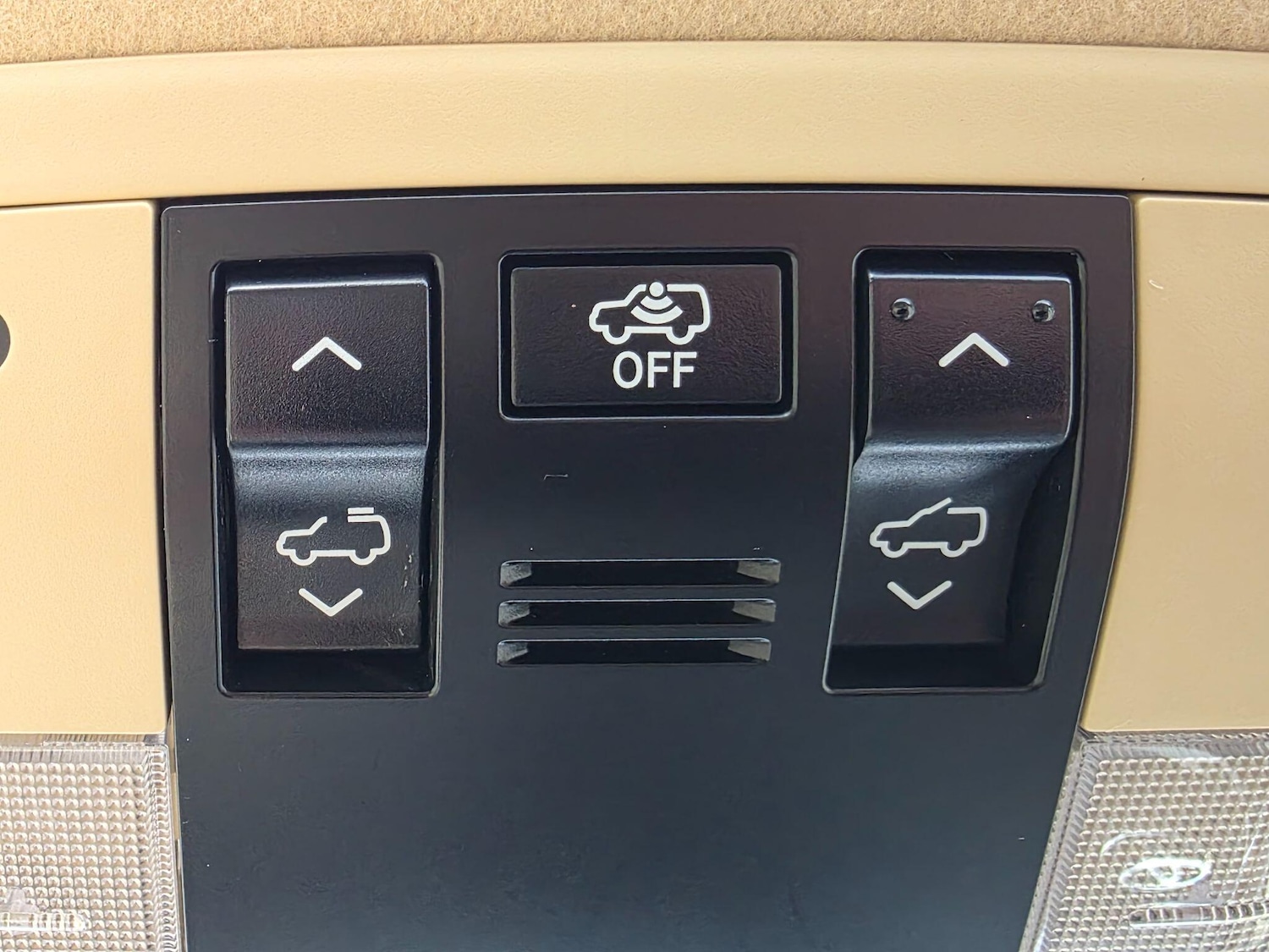 Used Toyota Land Cruiser 2017 for sale - 78127302: Photo 27