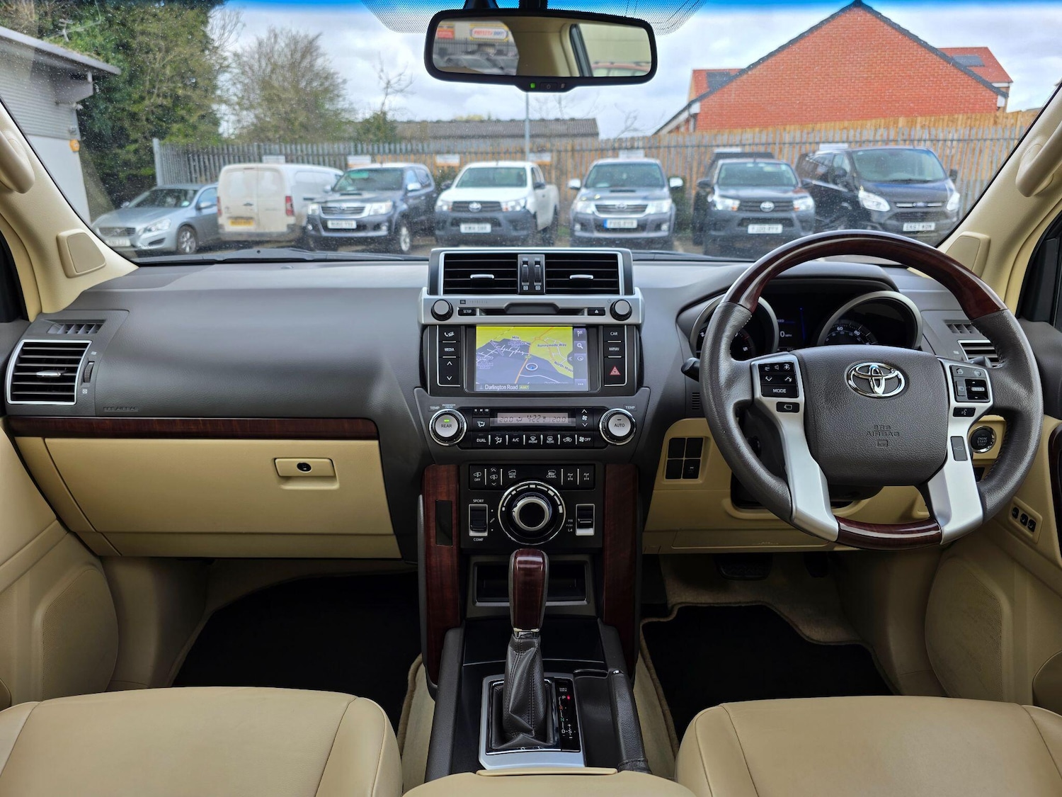 Used Toyota Land Cruiser 2017 for sale - 78127302: Photo 7