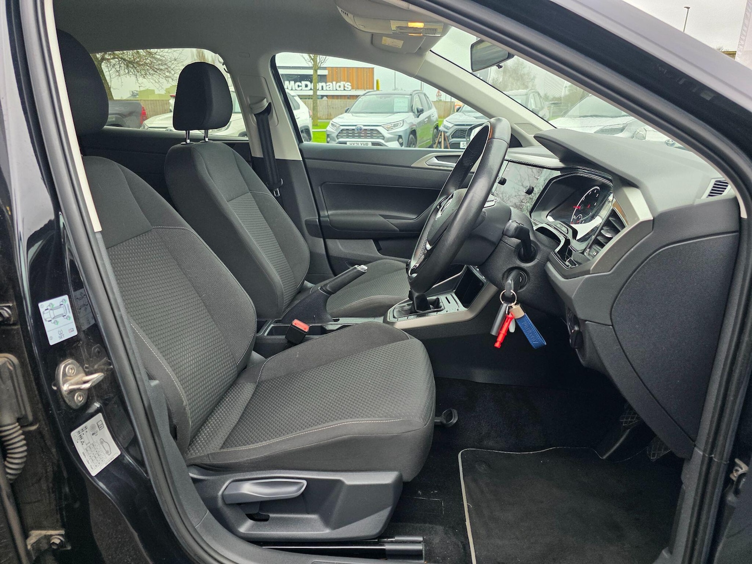 Used Volkswagen Polo 2018 for sale - 77395723: Photo 11