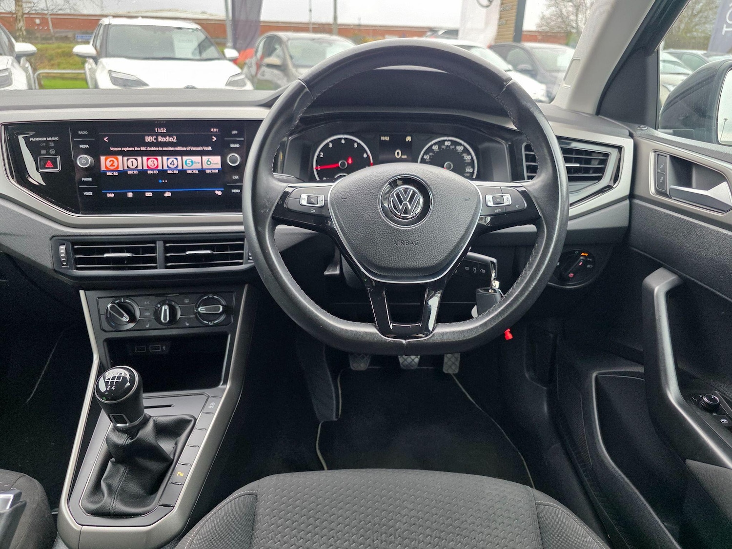 Used Volkswagen Polo 2018 for sale - 77395723: Photo 6