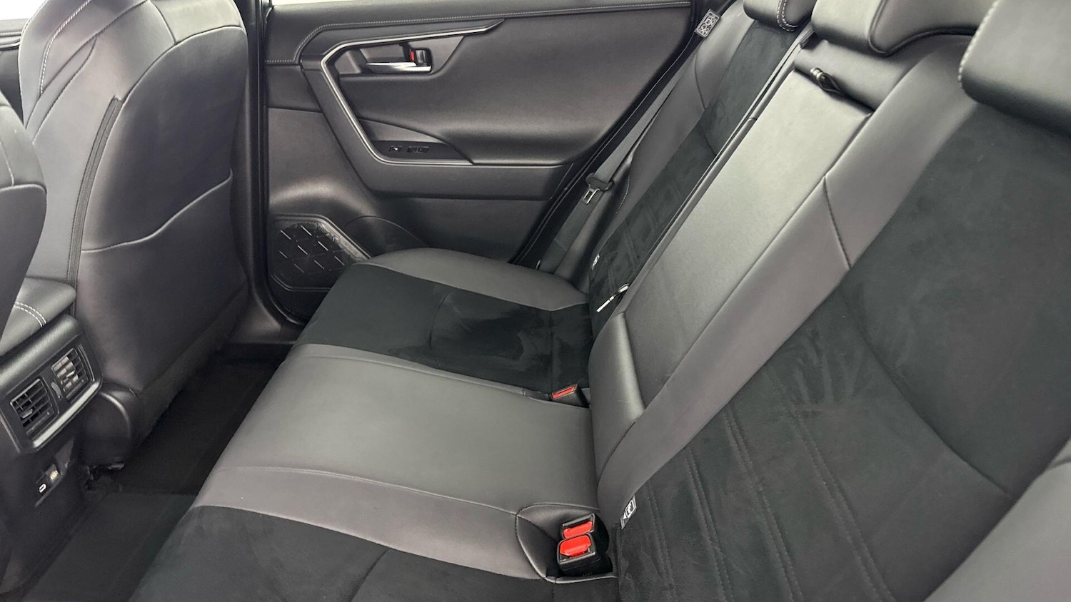 Used Toyota RAV4 2024 for sale - 77710199: Photo 14