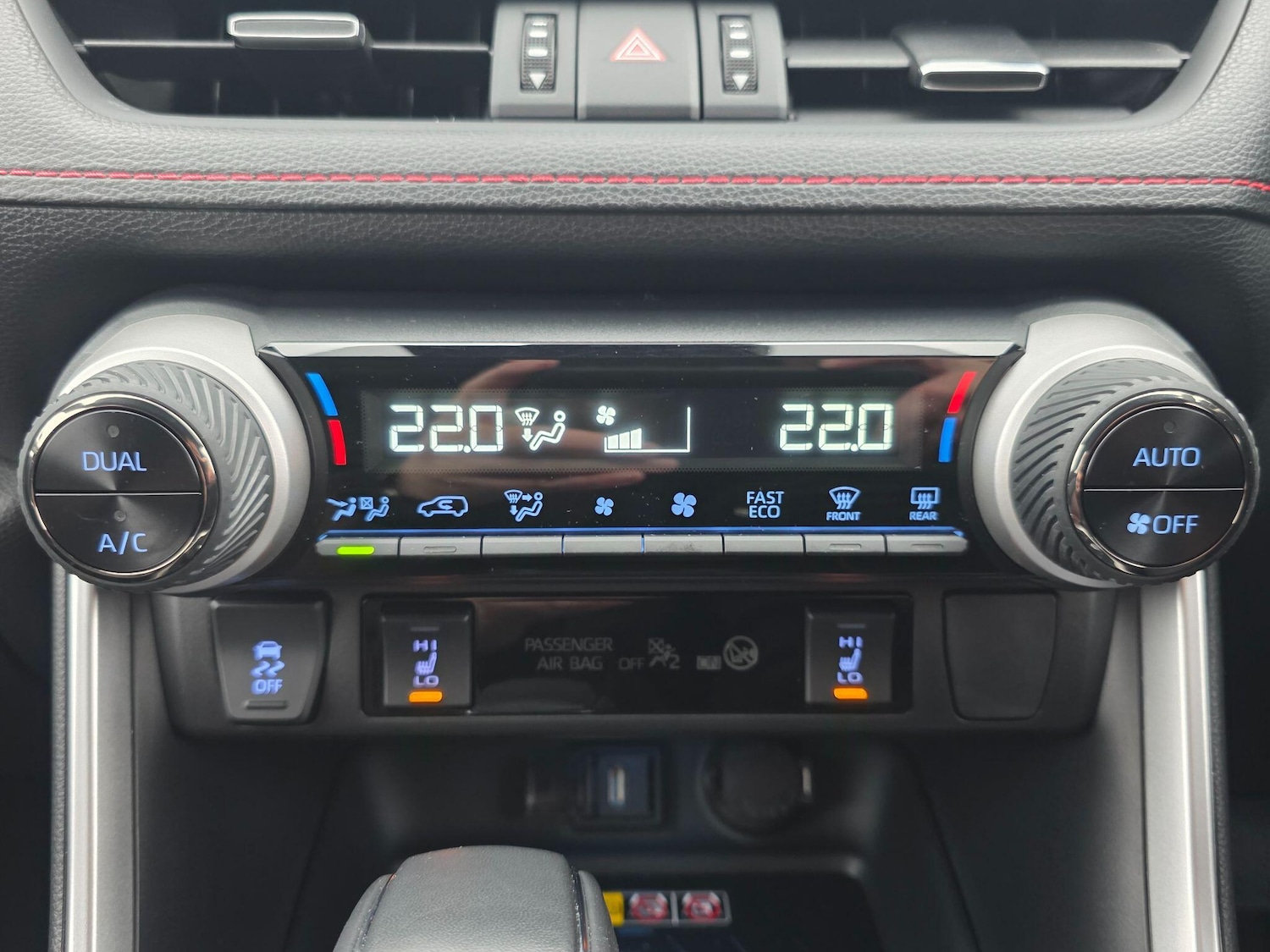 Used Toyota RAV4 2022 for sale - 77215035: Photo 24