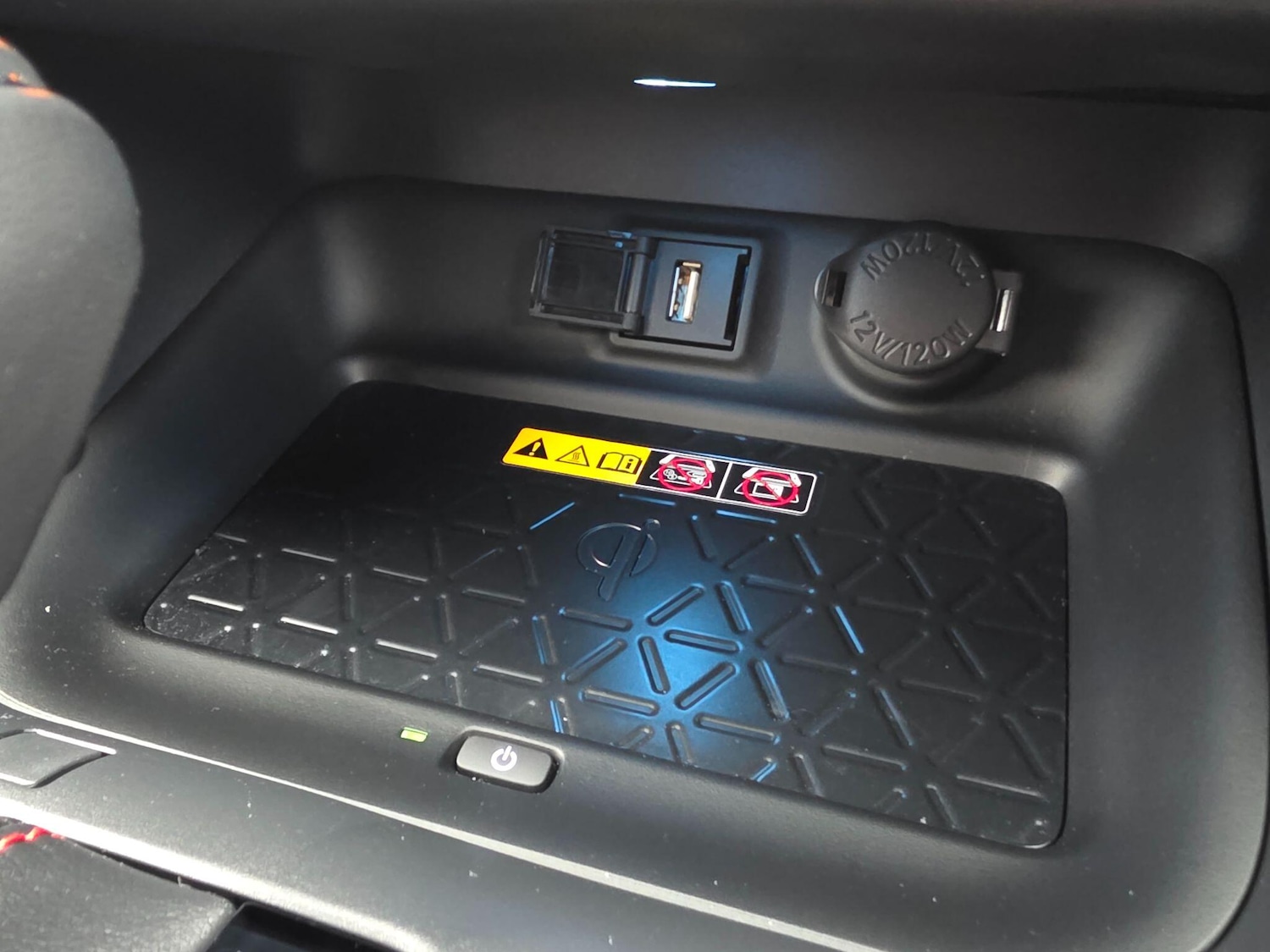 Used Toyota RAV4 2022 for sale - 77215035: Photo 25