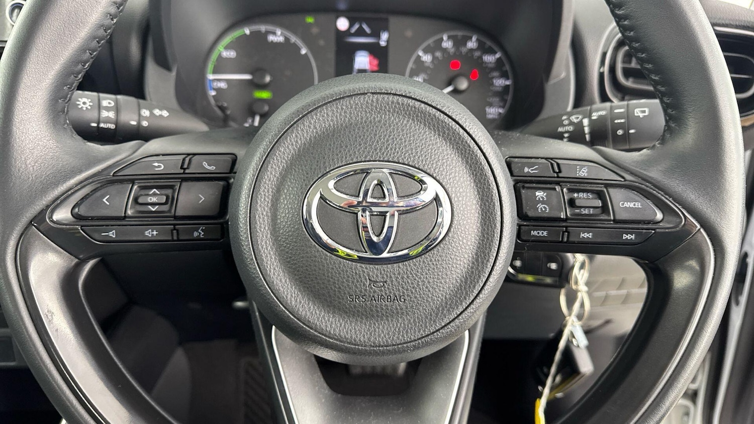 Used Toyota Yaris 2024 for sale - 77709961: Photo 10