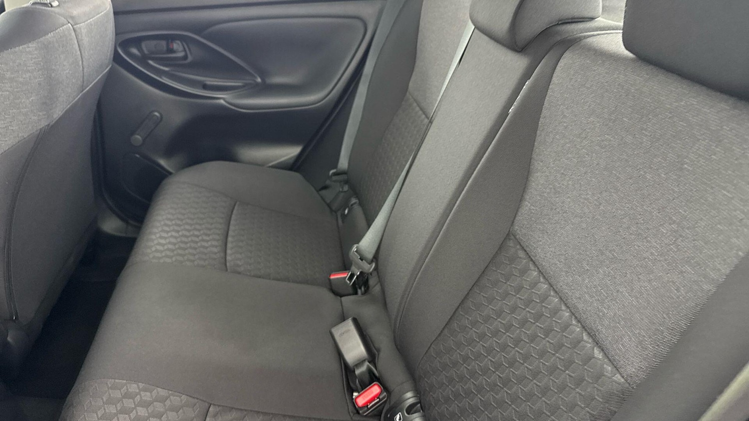 Used Toyota Yaris 2024 for sale - 77709961: Photo 14