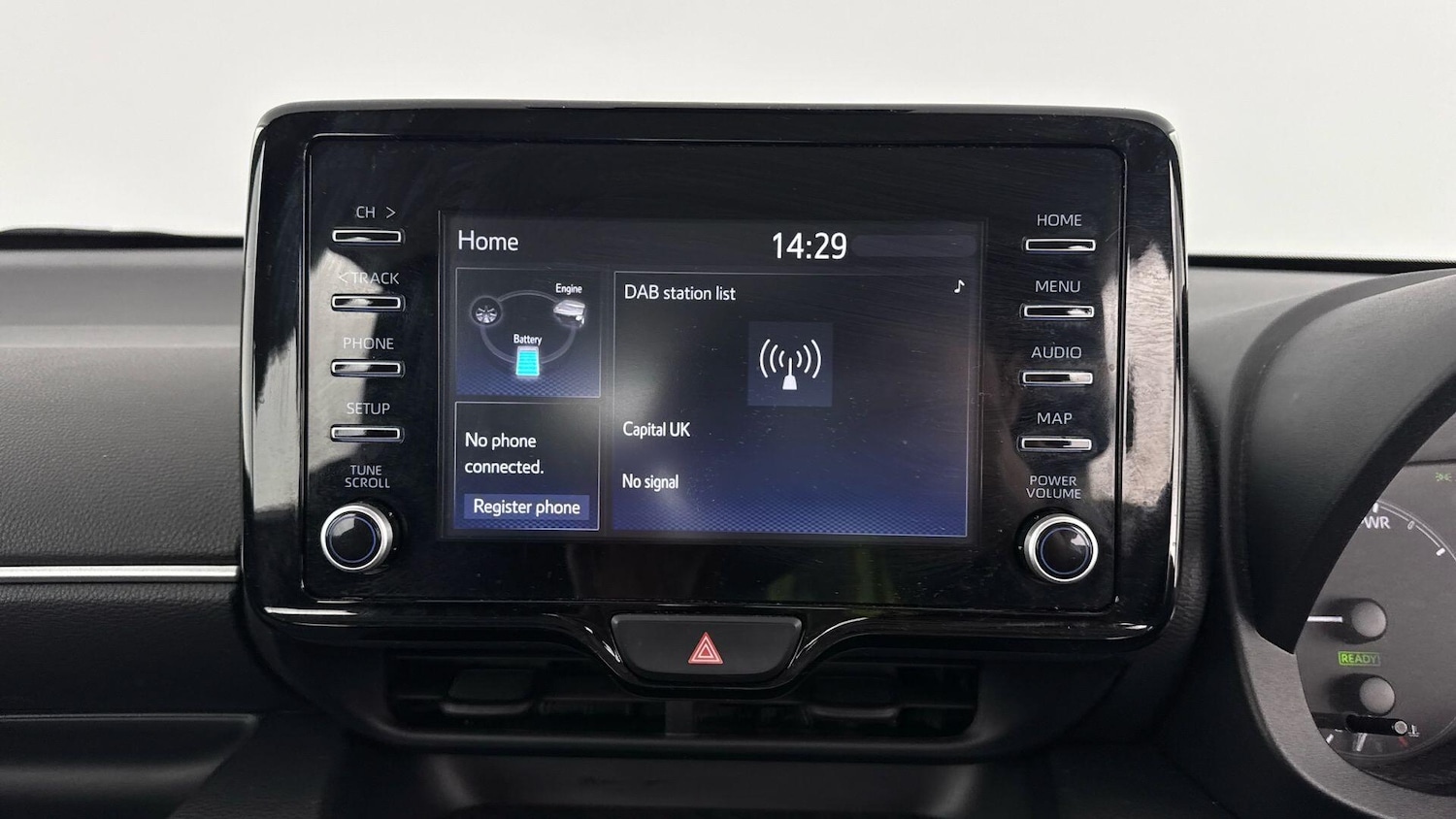 Used Toyota Yaris 2024 for sale - 77709961: Photo 9