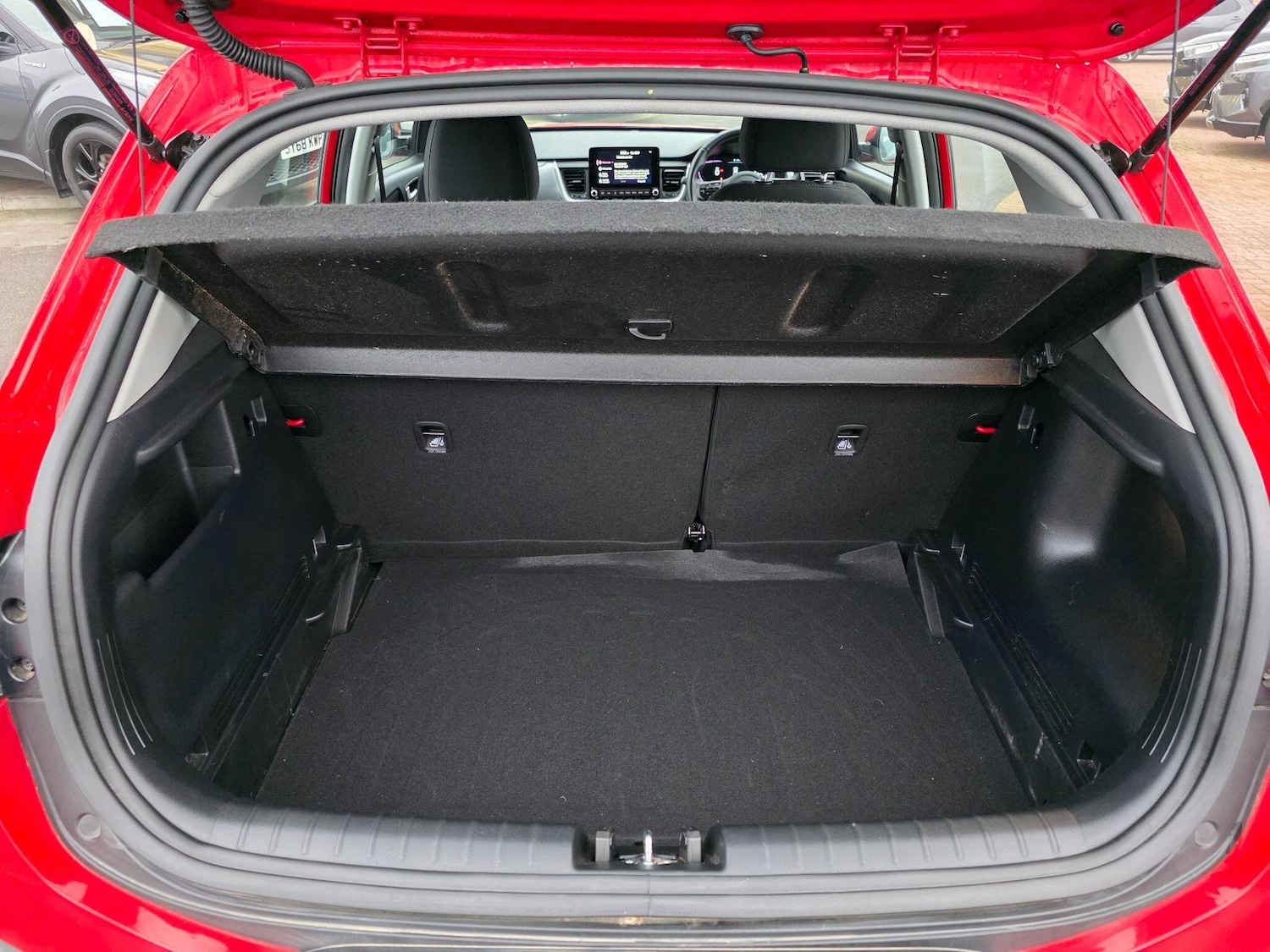 Used Kia Stonic 2024 for sale - 77109436: Photo 14