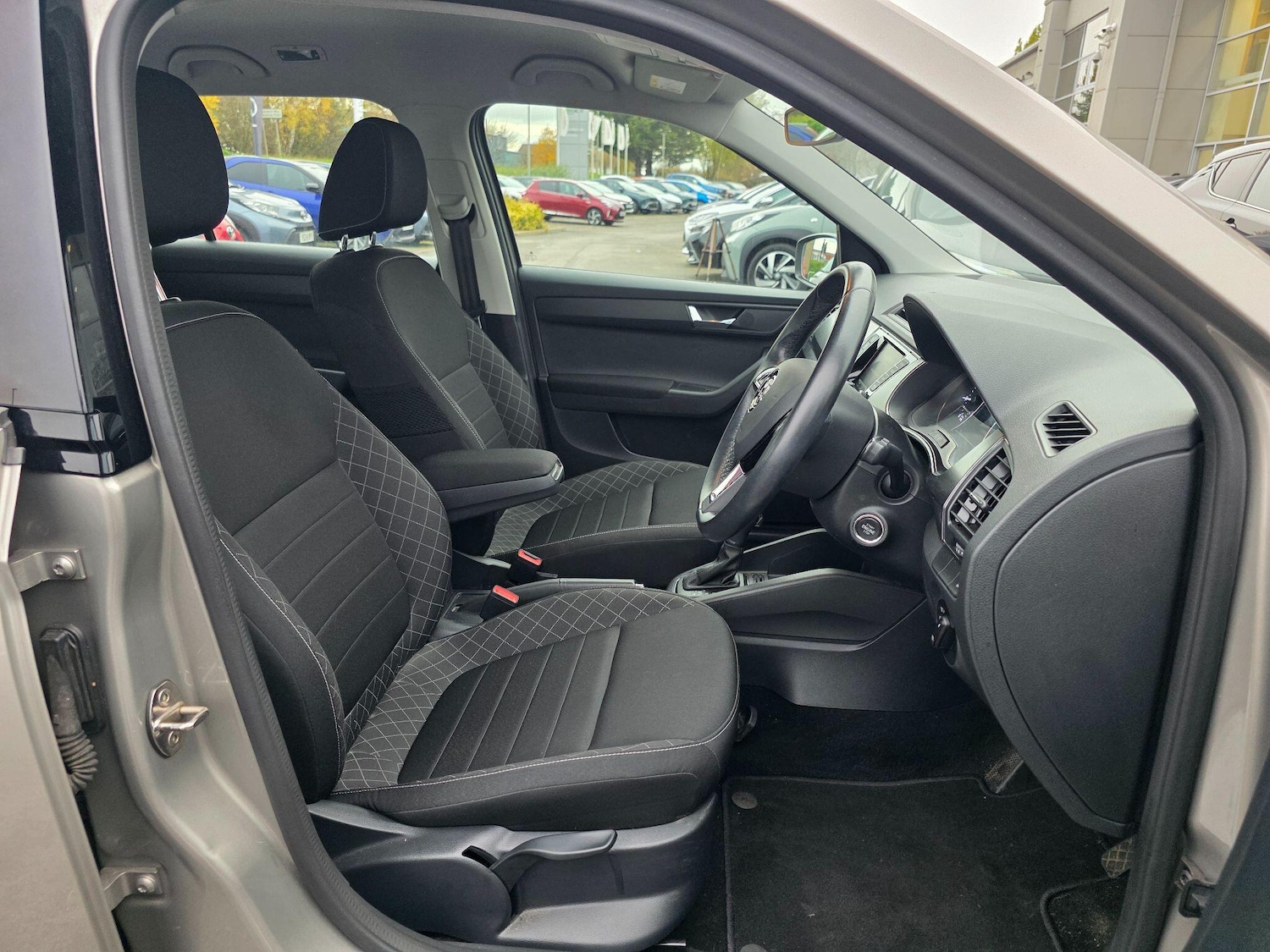 Used Skoda Fabia 2017 for sale - 76573508: Photo 11