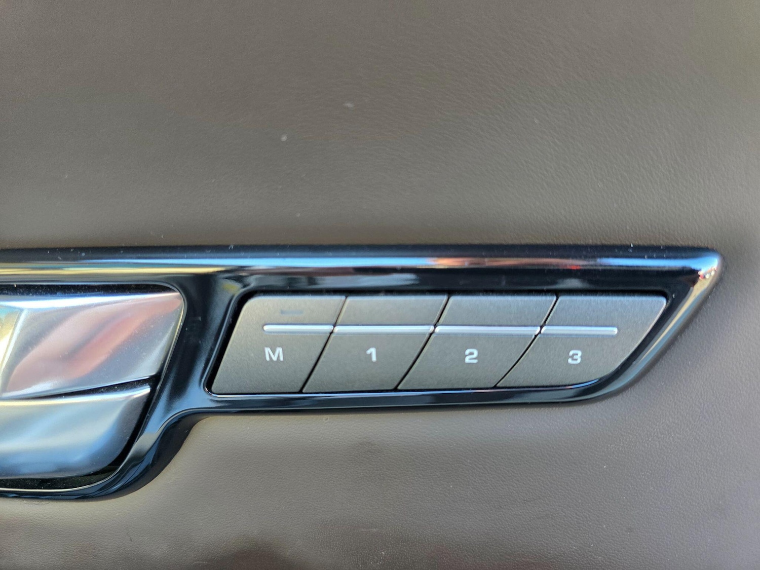 Used Land Rover Range Rover Evoque 2018 for sale - 78127832: Photo 25