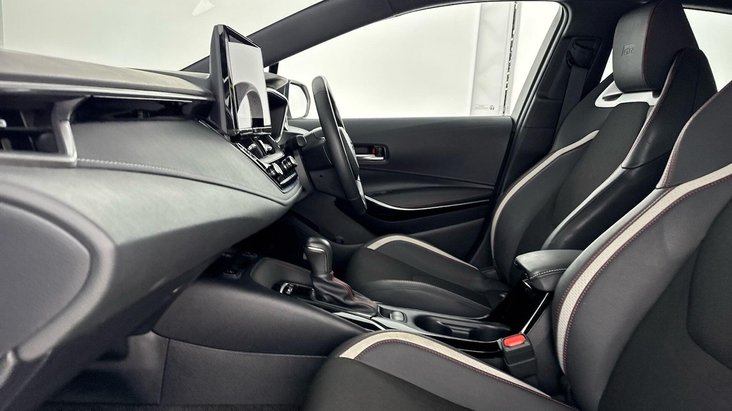 Used Toyota Corolla 2024 for sale - 76671219: Photo 12