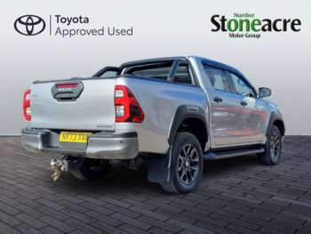 Used Toyota Hilux 2024 for sale - 75257721: Photo