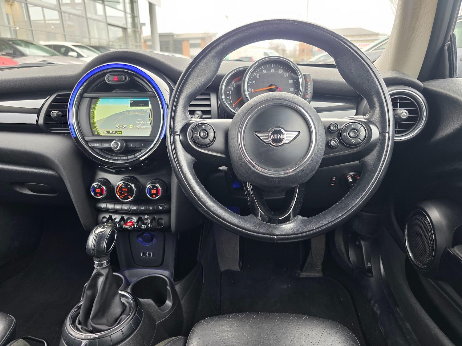 Used MINI Hatch 2017 for sale - 77016165: Photo 6