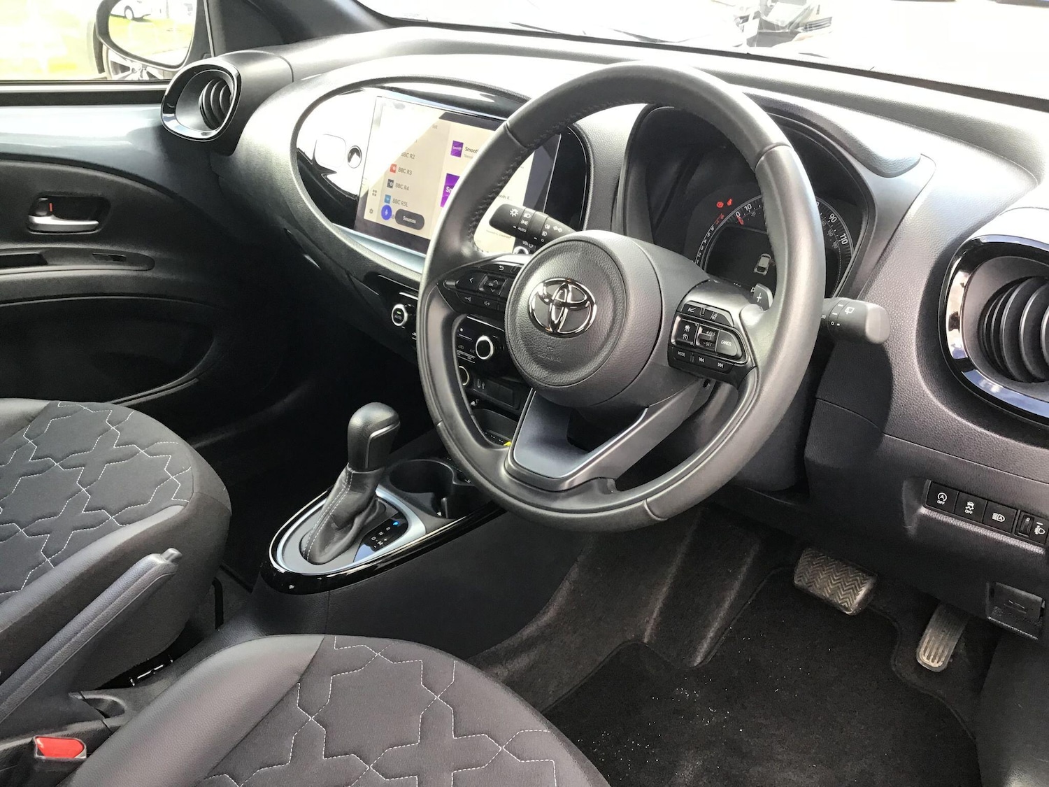 Used Toyota Aygo X 2024 for sale - 76380578: Photo 12