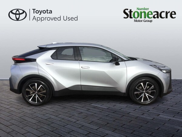 Used Toyota C-HR 2024 for sale - 76109100: Photo 17