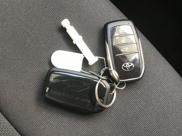 Used Toyota C-HR 2024 for sale - 76109100: Photo 22