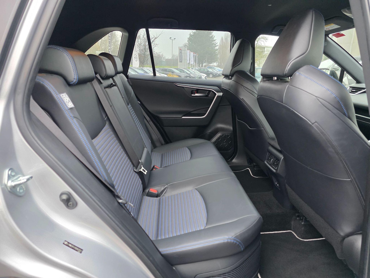 Used Toyota RAV4 2021 for sale - 77162777: Photo 15