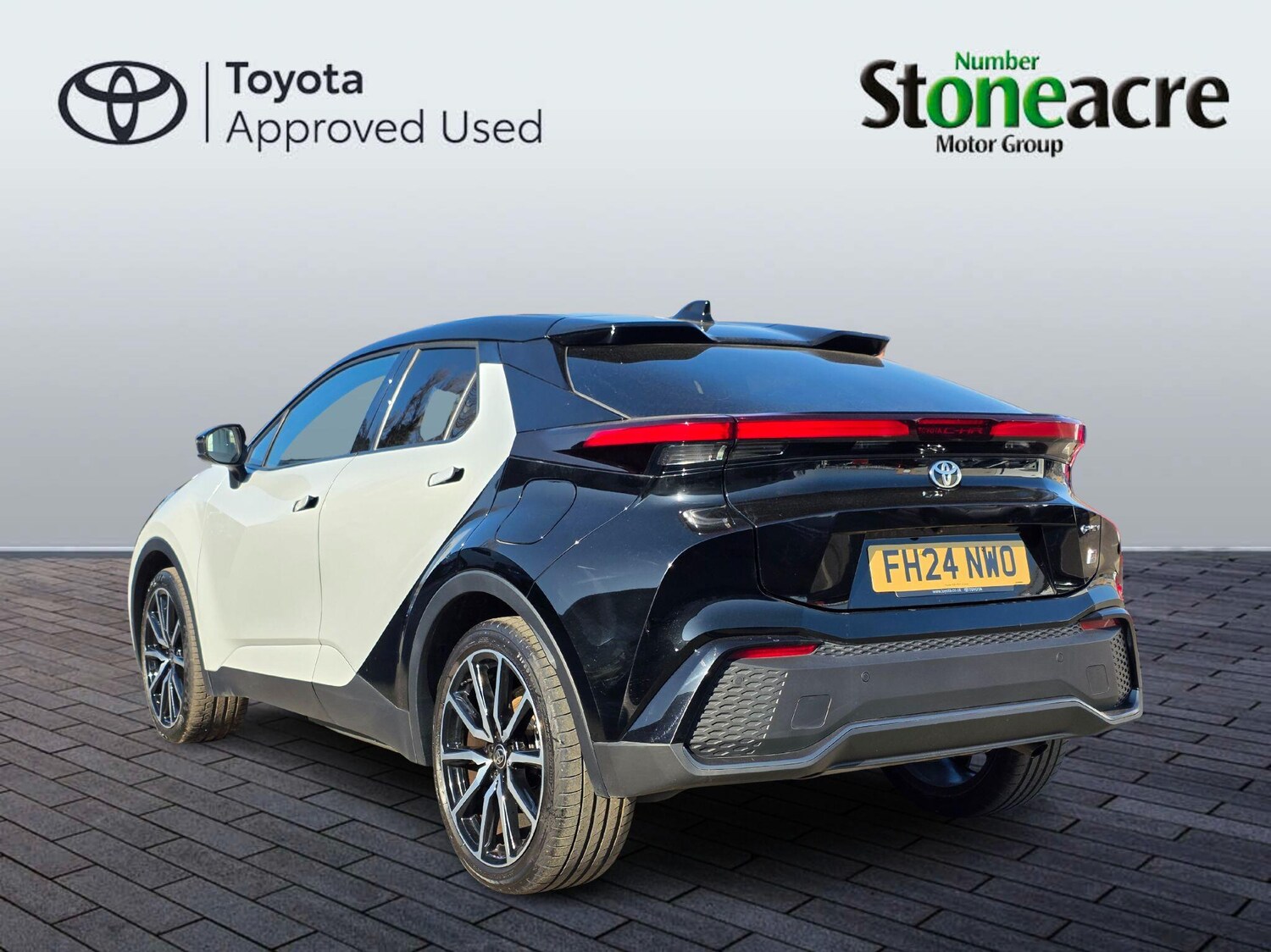 Used Toyota C-HR for sale - 77808670: Photo 6