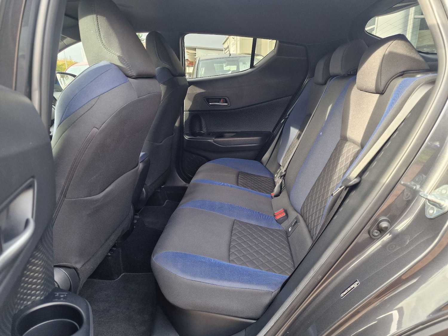 Used Toyota C-HR 2020 for sale - 76371629: Photo 14