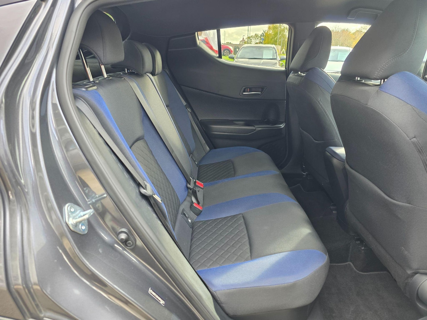 Used Toyota C-HR 2020 for sale - 77081337: Photo 15