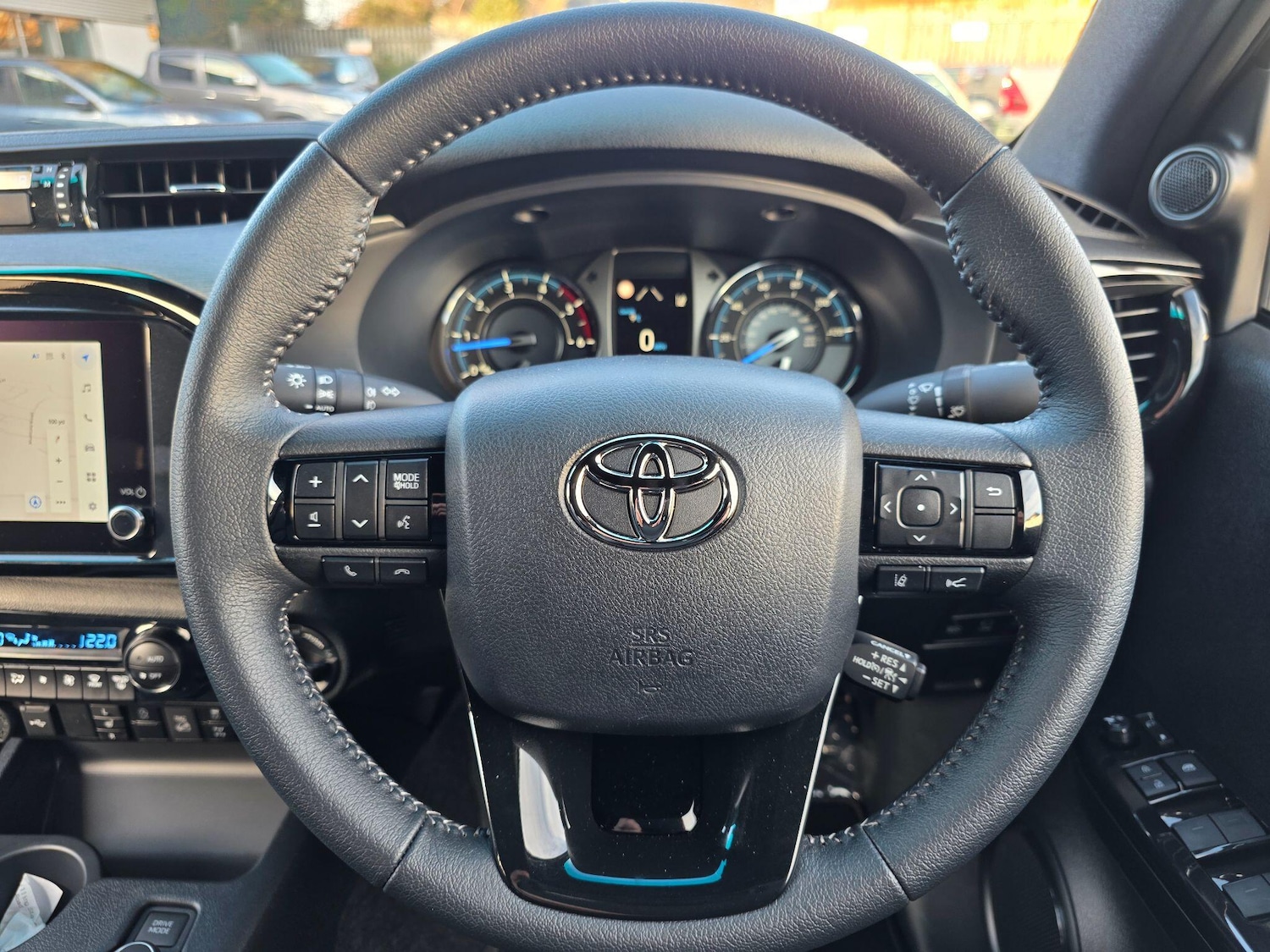 Used Toyota Hilux 2025 for sale - 76936507: Photo 10