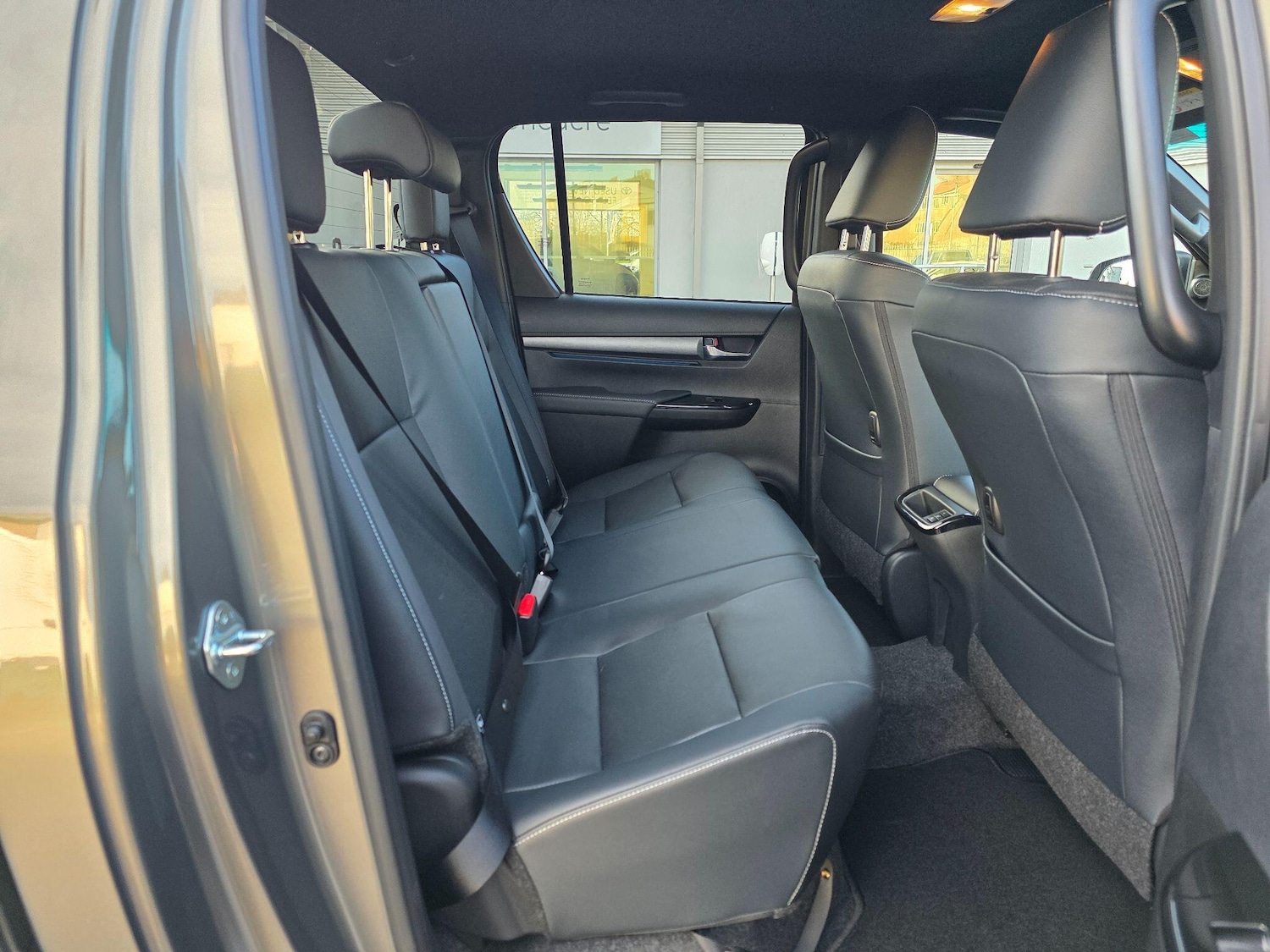 Used Toyota Hilux 2025 for sale - 76936507: Photo 15