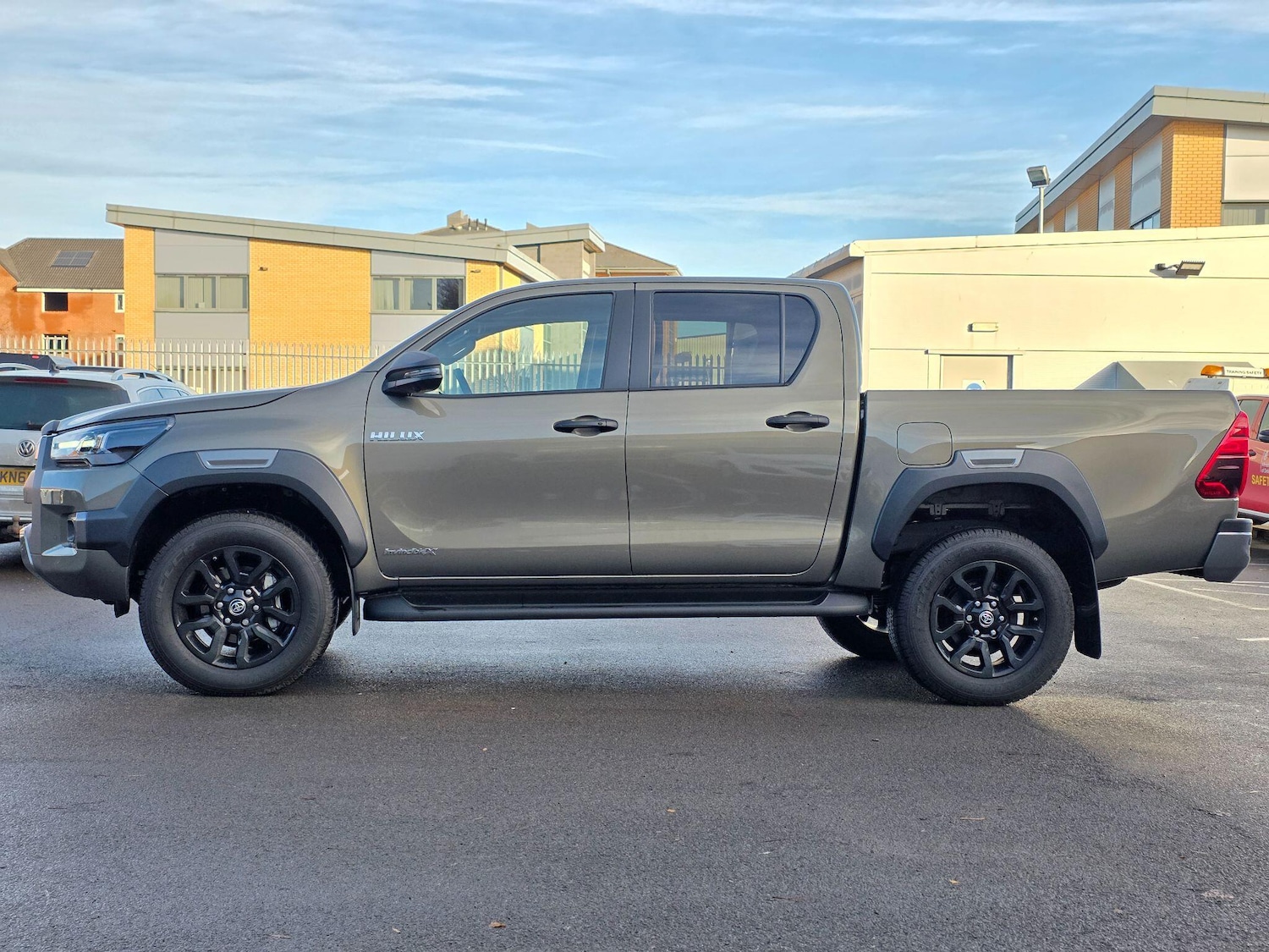 Used Toyota Hilux 2025 for sale - 76936507: Photo 19