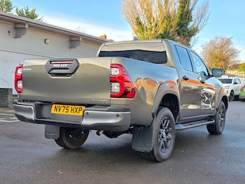 Used Toyota Hilux 2025 for sale - 76936507: Photo