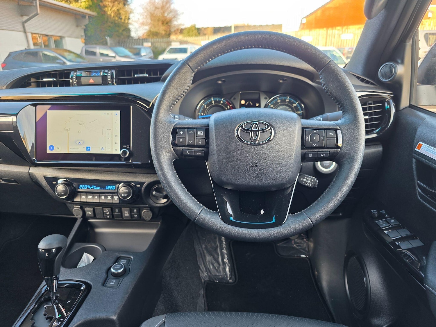 Used Toyota Hilux 2025 for sale - 76936507: Photo 8