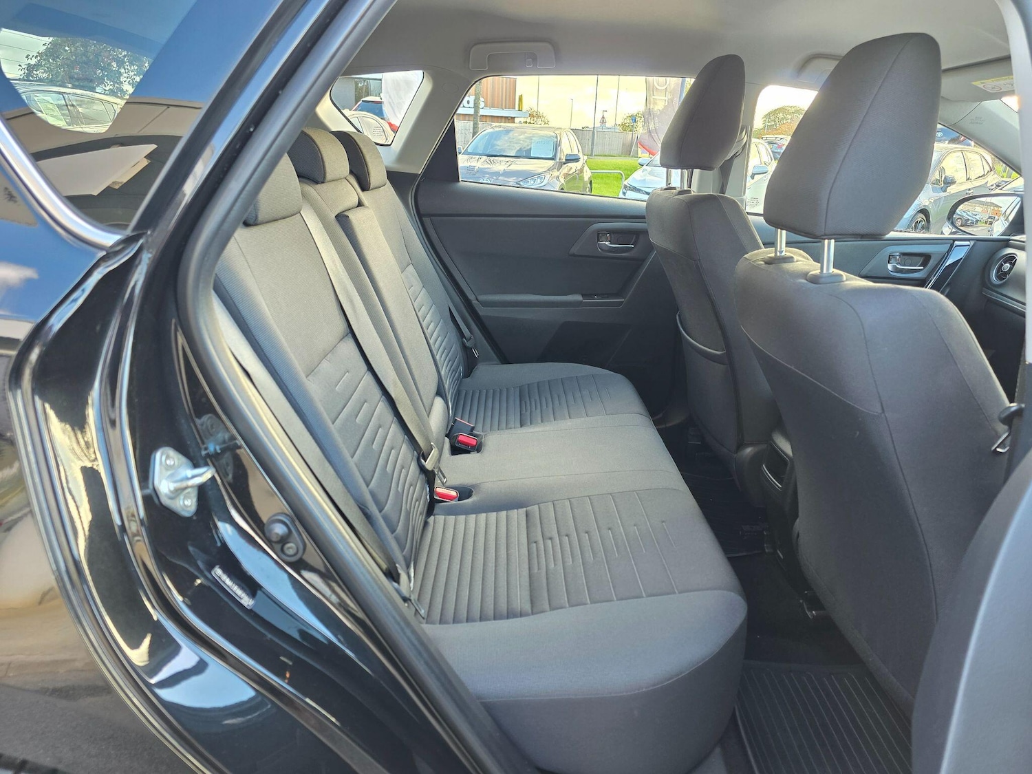 Used Toyota Auris 2017 for sale - 76473798: Photo 15