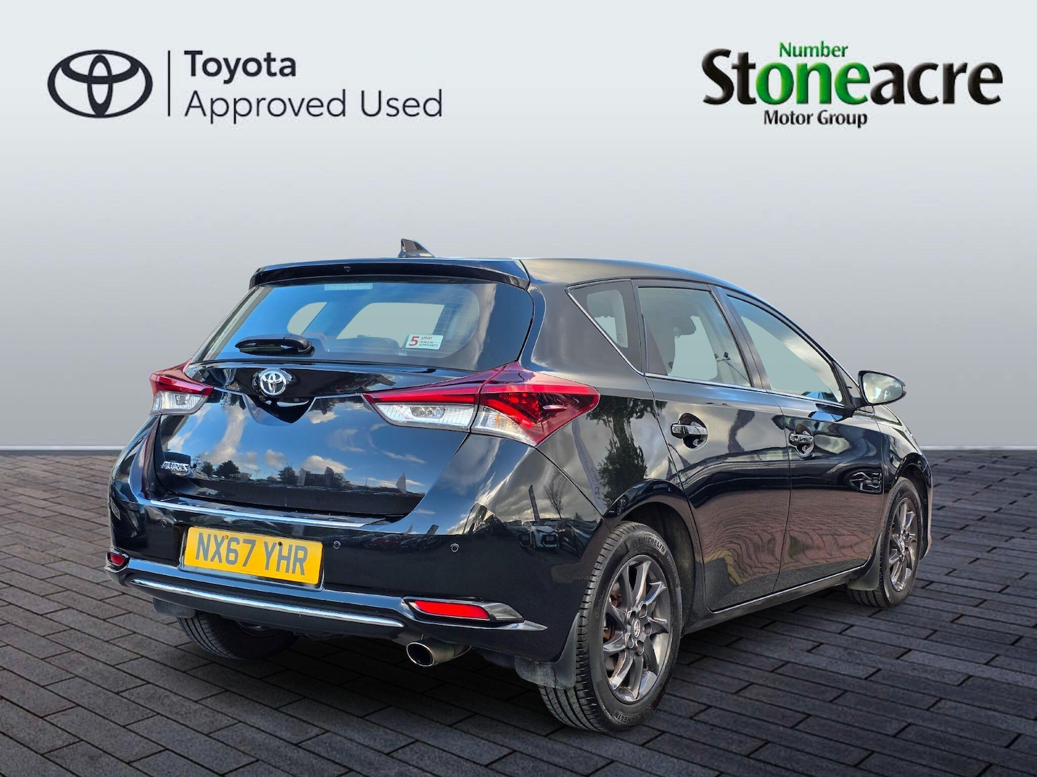 Used Toyota Auris 2017 for sale - 76473798: Photo 2