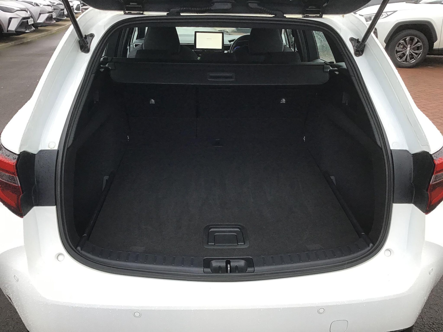 Used Toyota Corolla 2024 for sale - 77163449: Photo 14