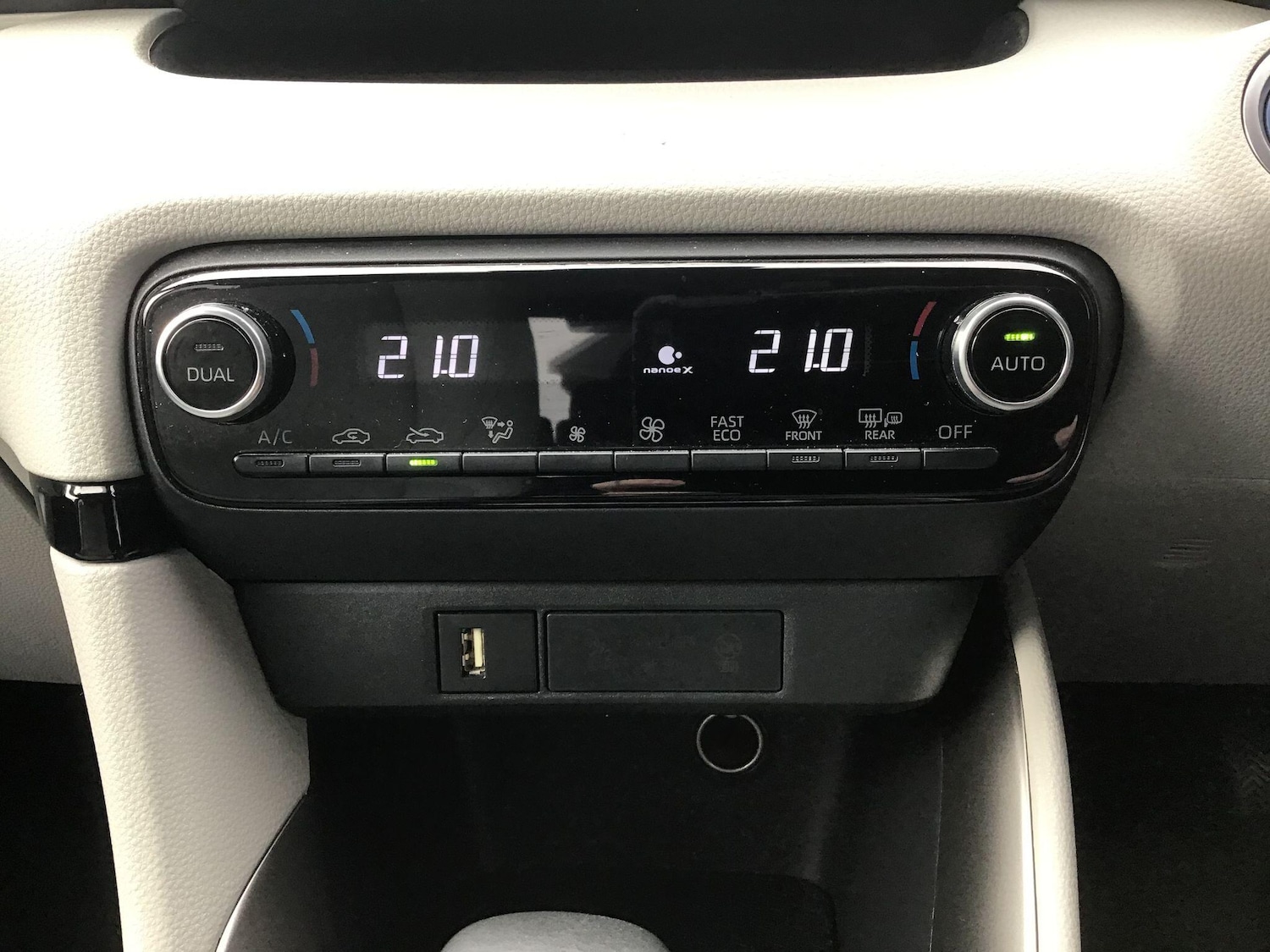 Used Toyota Yaris 2022 for sale - 77977871: Photo 22