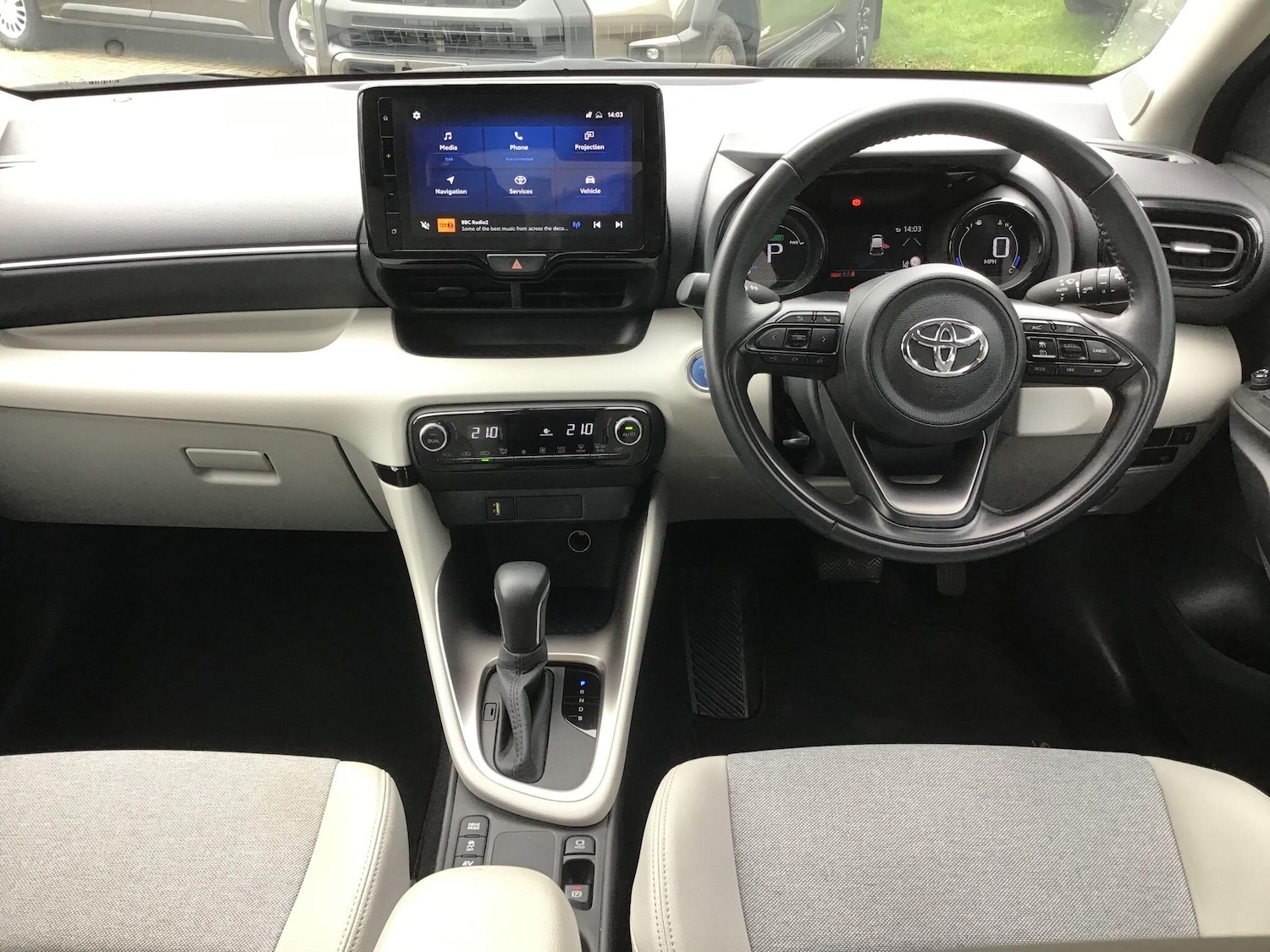 Used Toyota Yaris 2022 for sale - 77977871: Photo 7