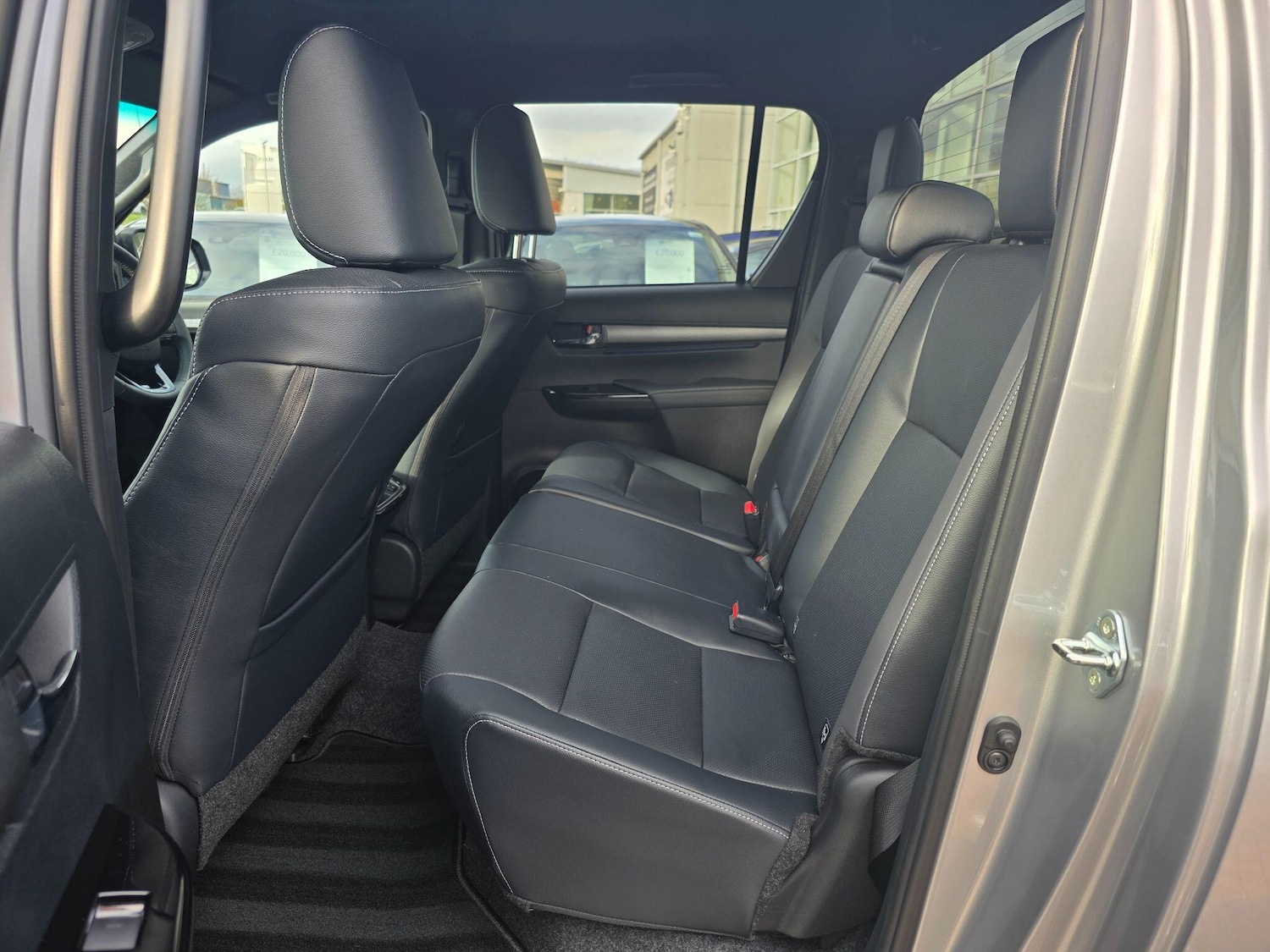 Used Toyota Hilux 2025 for sale - 76522494: Photo 14