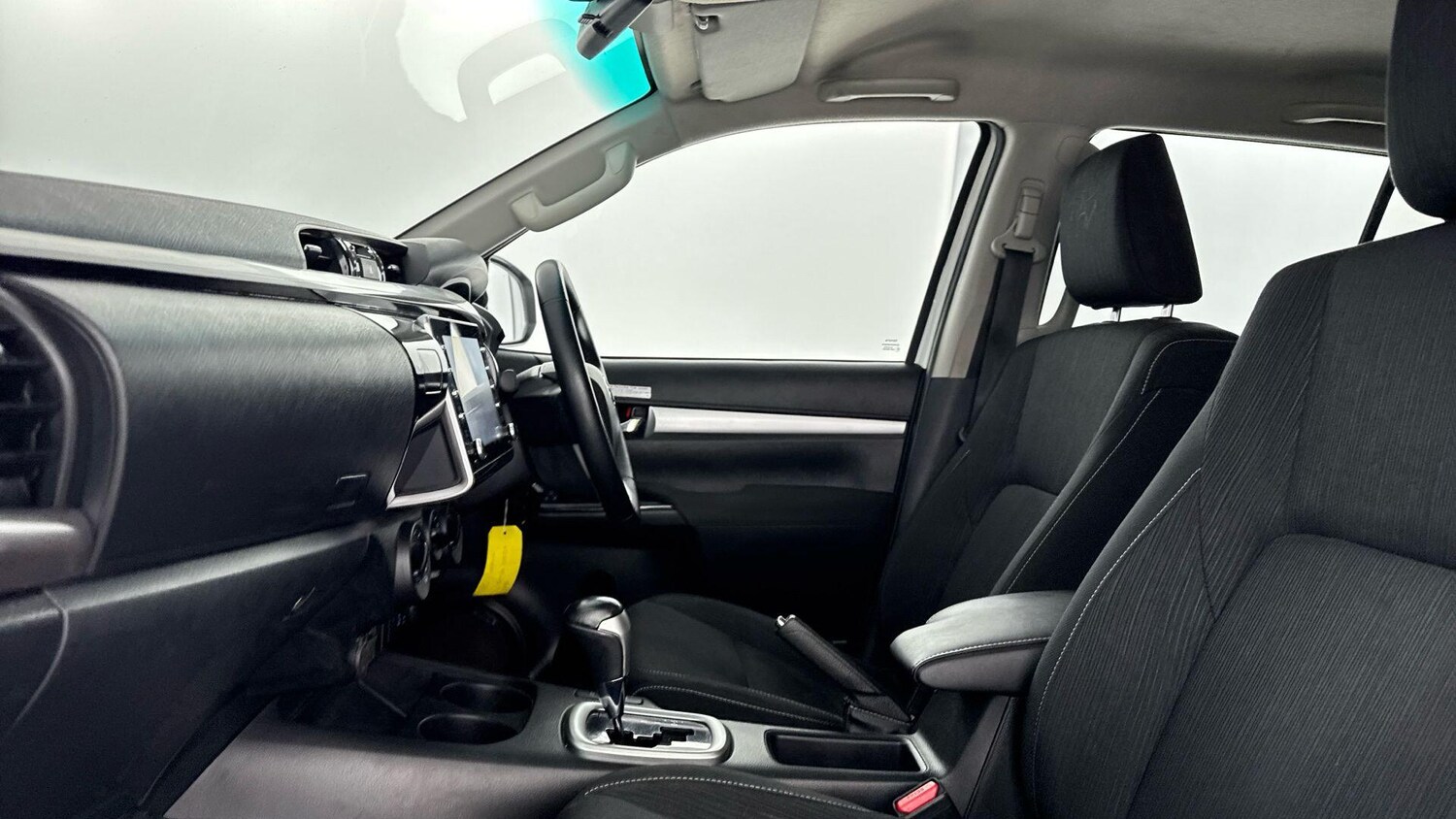 Used Toyota Hilux 2022 for sale - 77537444: Photo 12