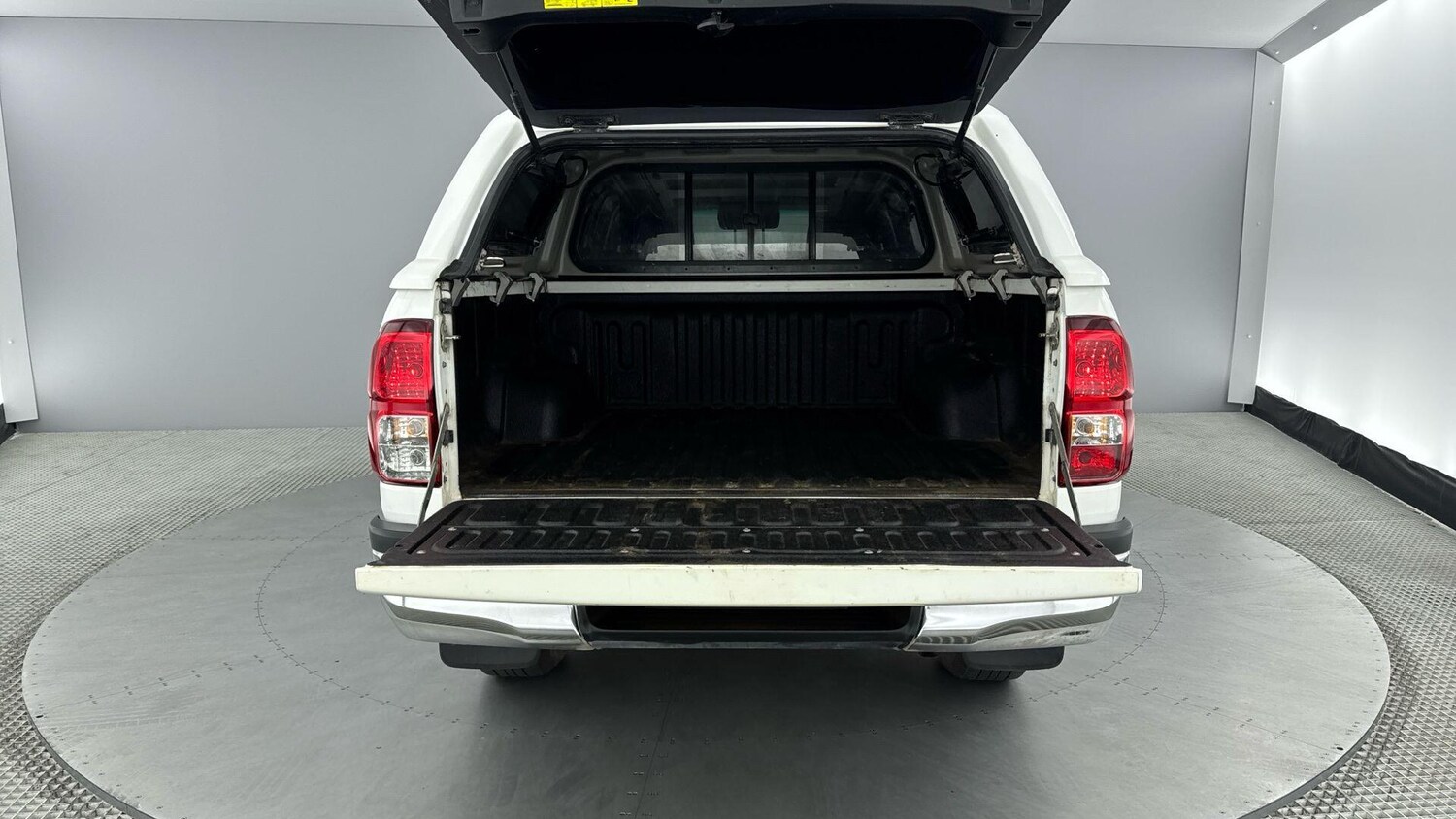 Used Toyota Hilux 2022 for sale - 77537444: Photo 16