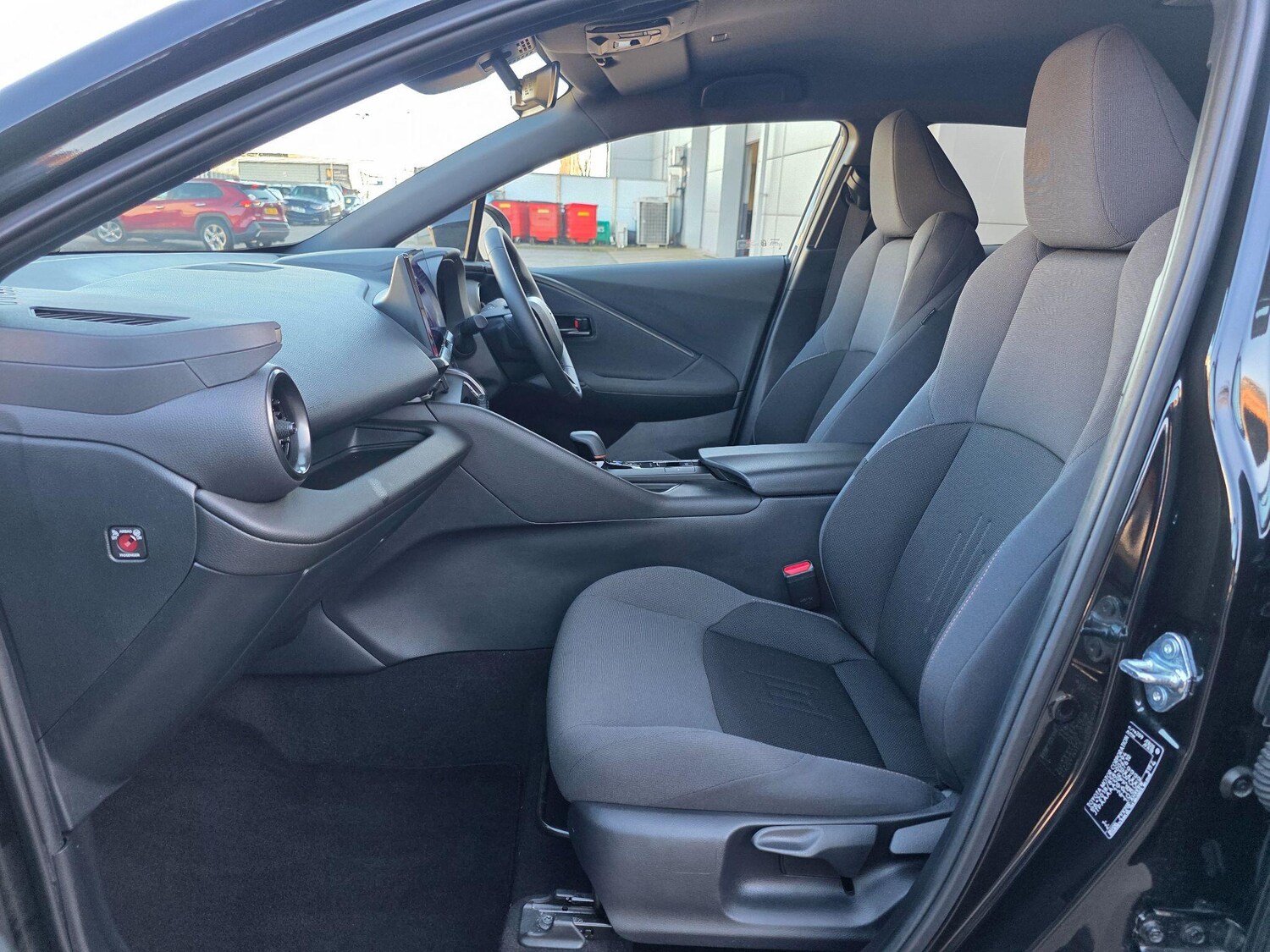 Used Toyota C-HR for sale - 77808669: Photo 12