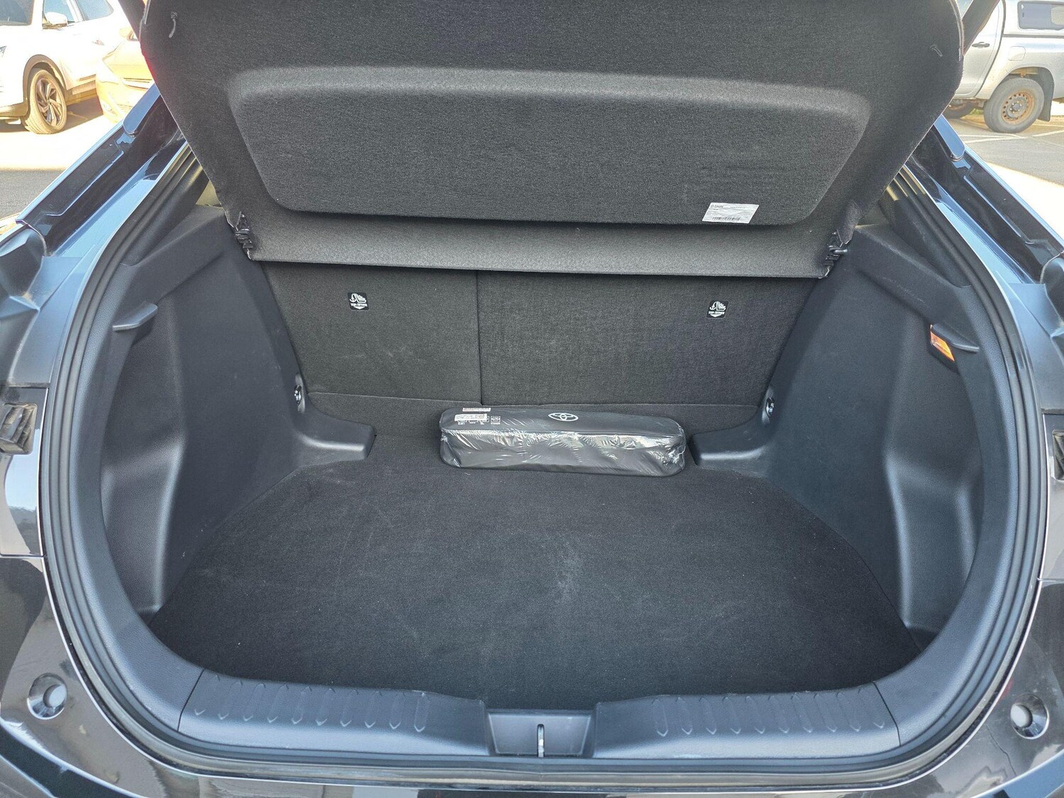 Used Toyota C-HR for sale - 77808669: Photo 16