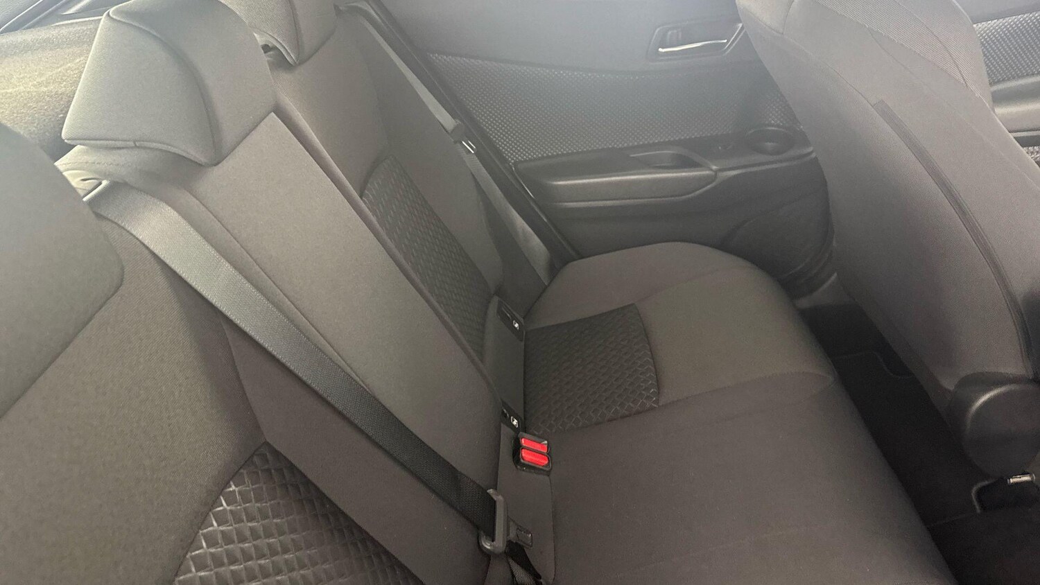 Used Toyota C-HR 2023 for sale - 77710242: Photo 15