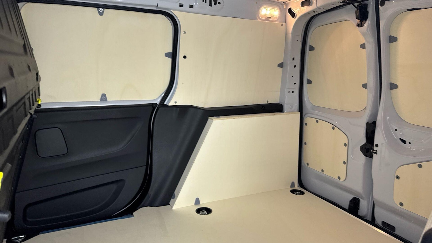 Used Toyota ProAce 2024 for sale - 78185792: Photo 14