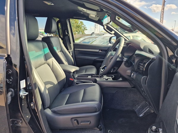 Used Toyota Hilux 2025 for sale - 76295335: Photo 13