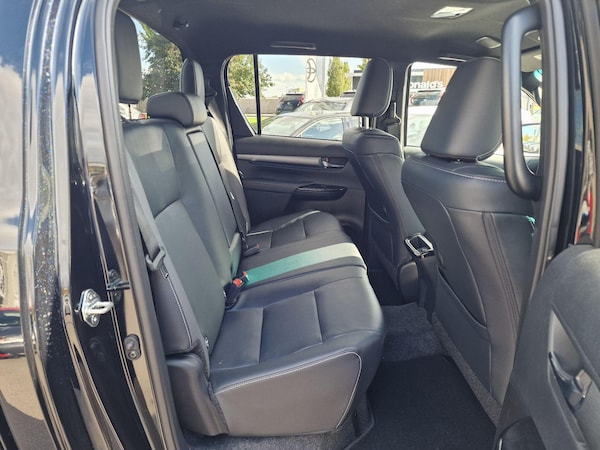Used Toyota Hilux 2025 for sale - 76295335: Photo 15