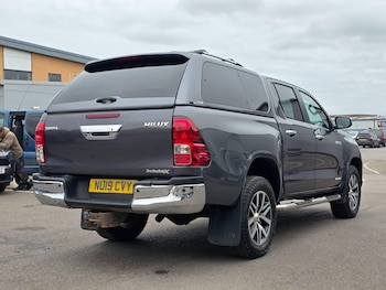 Used Toyota Hilux 2019 for sale - 78220362: Photo